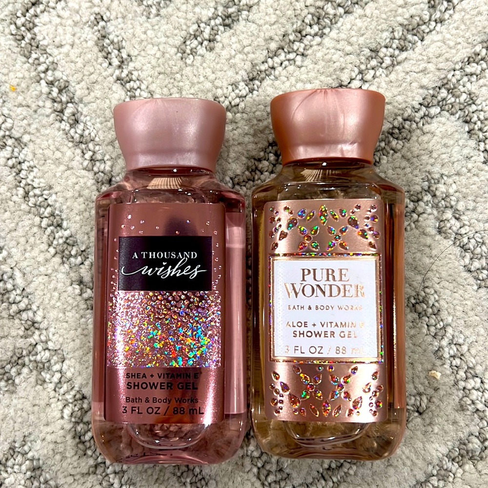 Lot of 2 Bath and Body Works Shea+Vitamin E shower Gel (3 Fl oz each)